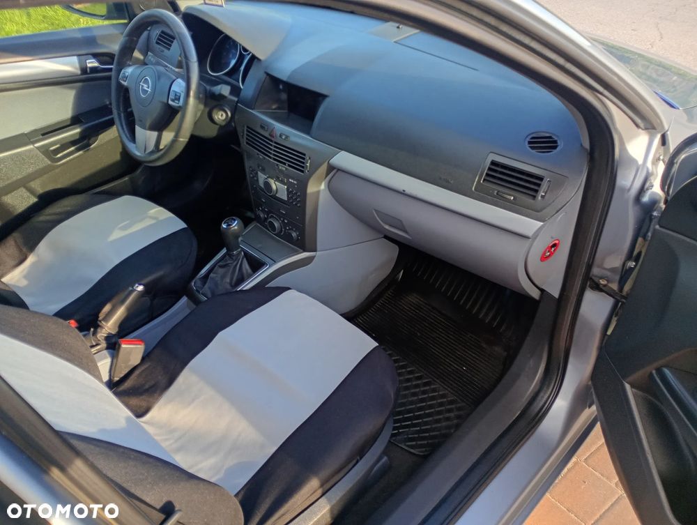 Opel Astra 1.4 - 5