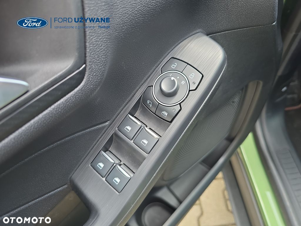 Ford Kuga - 26
