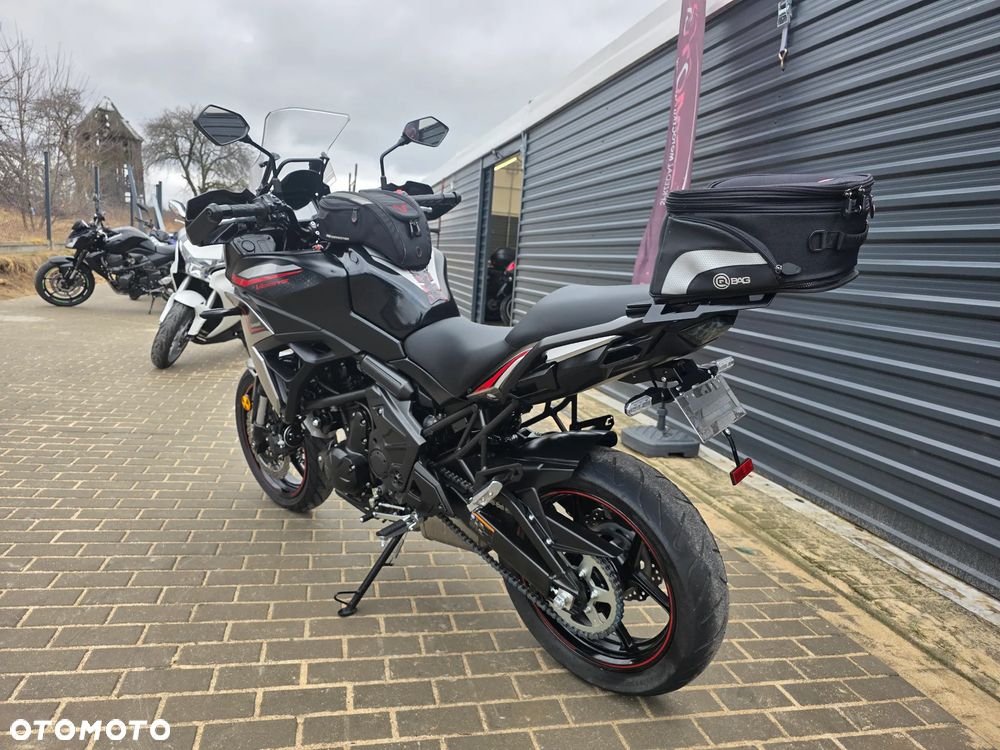 Kawasaki Versys 650 - 6