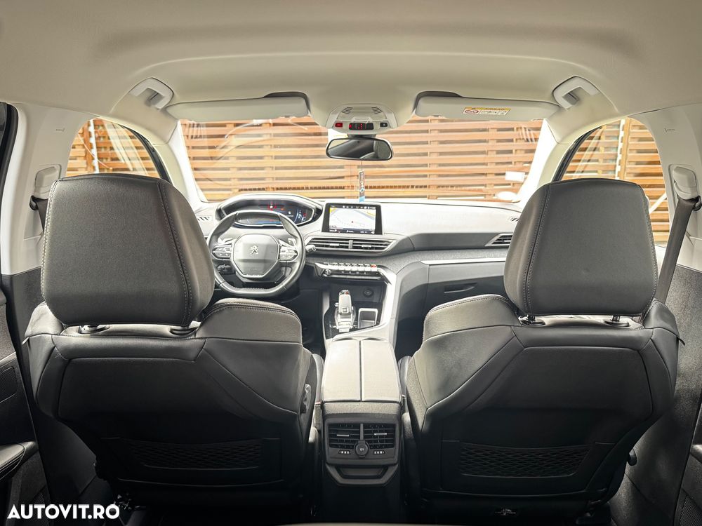 Peugeot 3008 PureTech 130 Stop & Start GPF EAT8 Allure Pack - 17