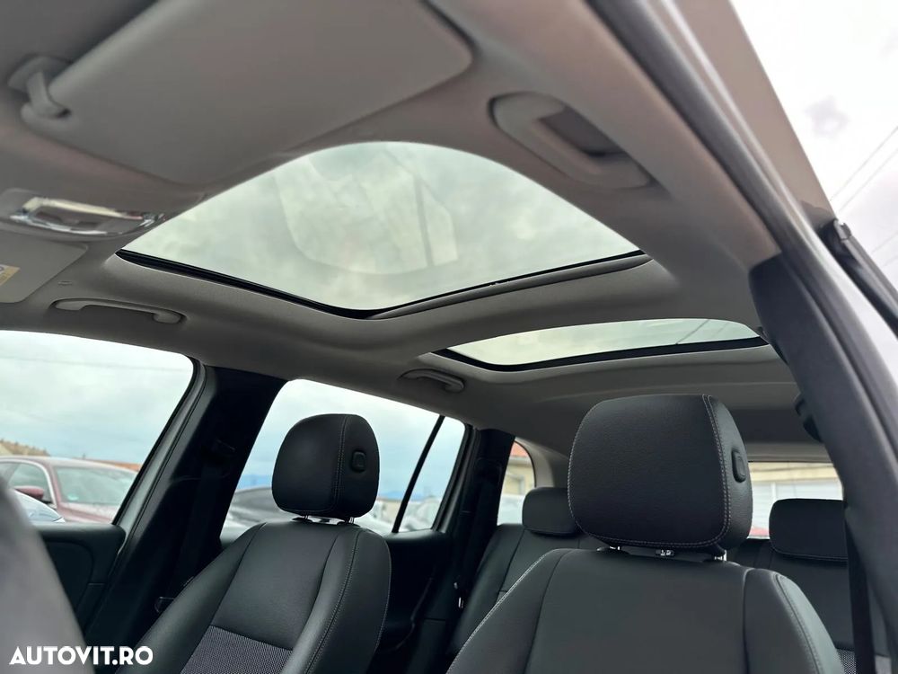 Mercedes-Benz GLB 200 7G-DCT - 7