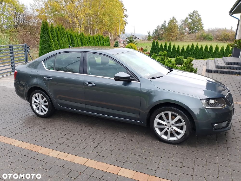 Skoda Octavia 2.0 TDI Elegance - 3
