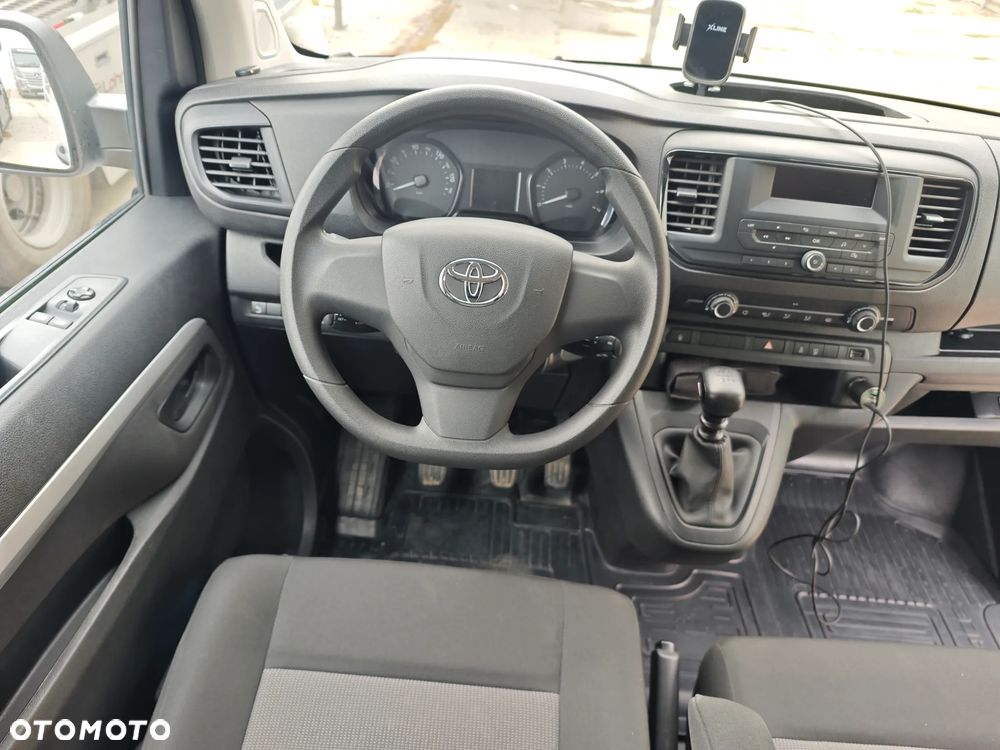 Toyota PROACE - 16