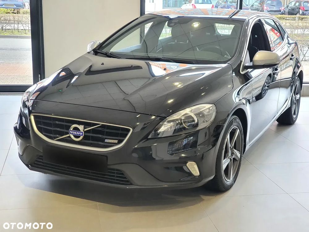 Volvo V40 D4 Drive-E R-Design Summum - 3