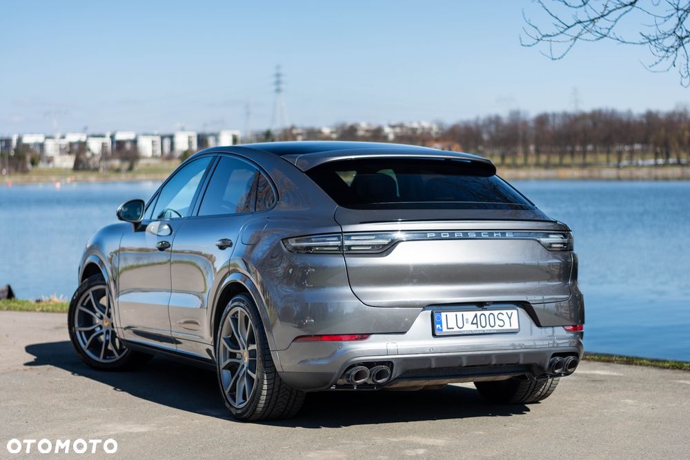 Porsche Cayenne Coupe E-Hybrid - 16