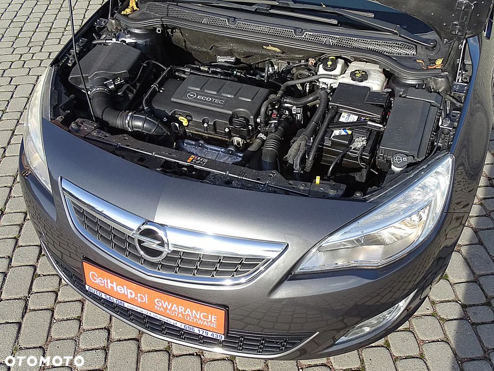 Opel Astra 1.4 Turbo Cosmo - 21
