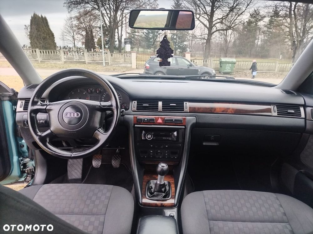 Audi A6 Avant 2.5 TDI - 3