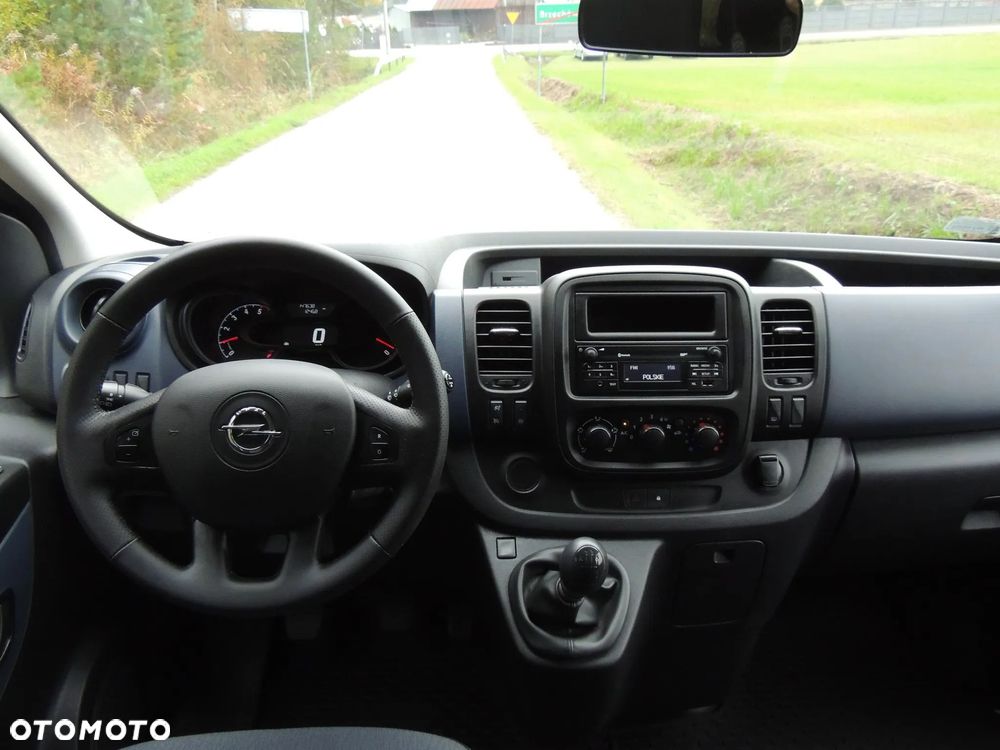 Opel Vivaro L2H1 2,9t Elegance - 11