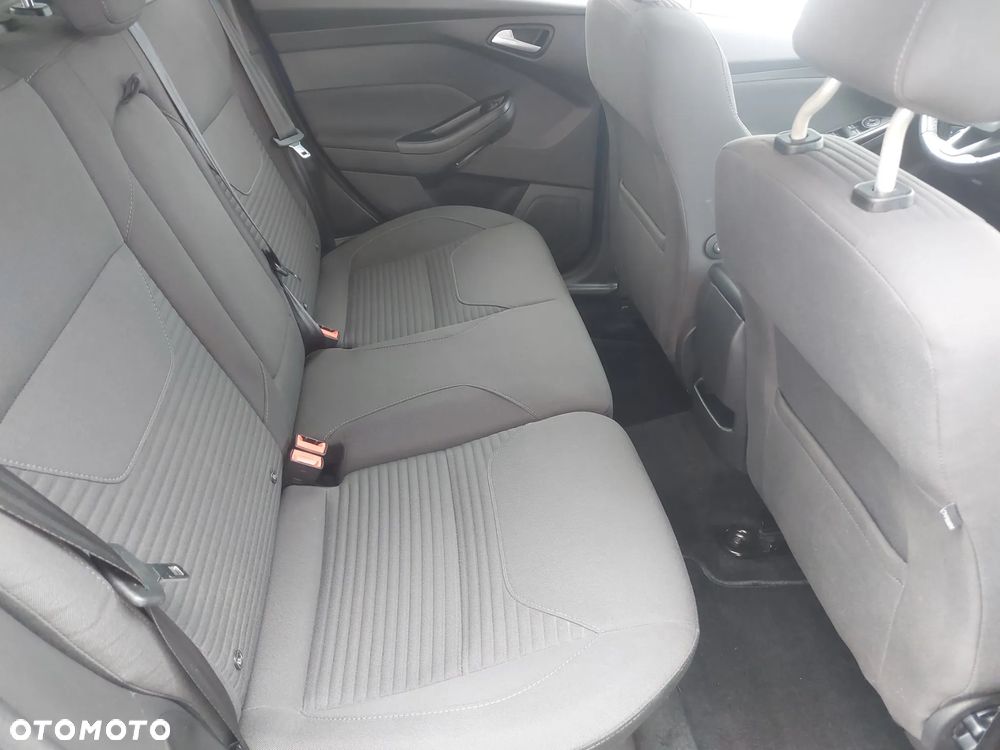Ford Focus - 20