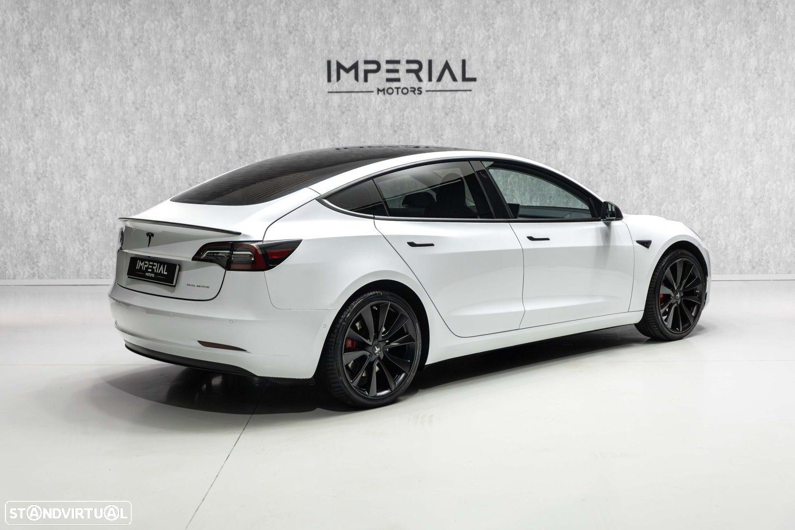 Tesla Model 3 Long-Range Dual Motor AWD - 3