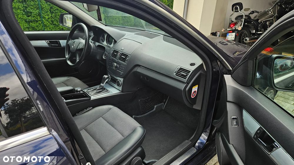 Mercedes-Benz Klasa C 320 CDI Avantgarde 4-Matic - 6