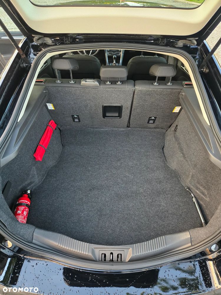 Ford Mondeo 2.0 TDCi Titanium - 14