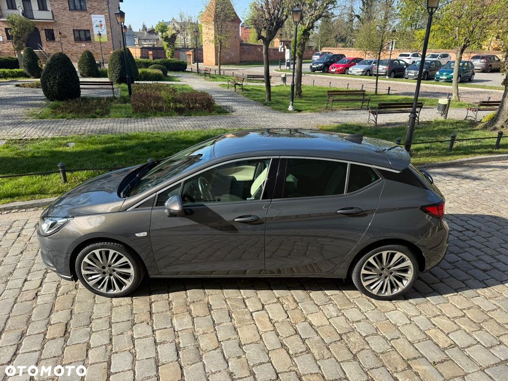 Opel Astra 1.4 Turbo Innovation - 11