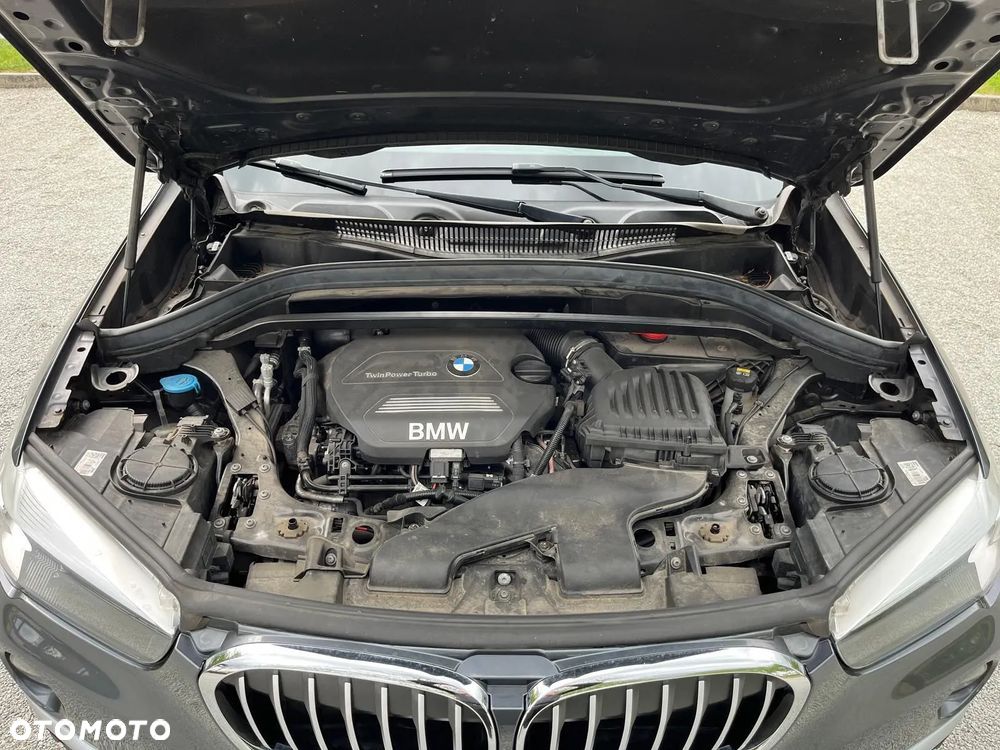 BMW X1 sDrive18d - 12