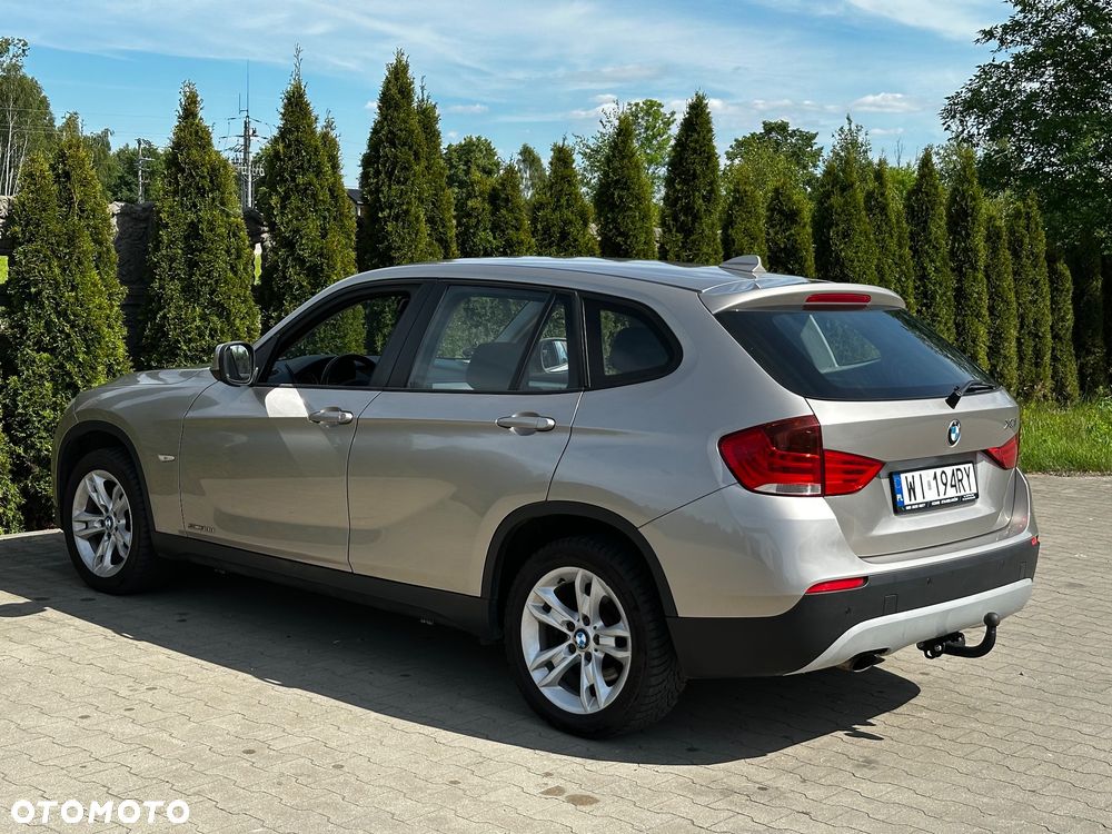 BMW X1 sDrive18d - 11