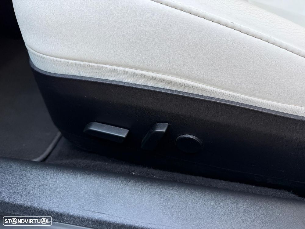Tesla Model 3 Standard Range Plus RWD - 12