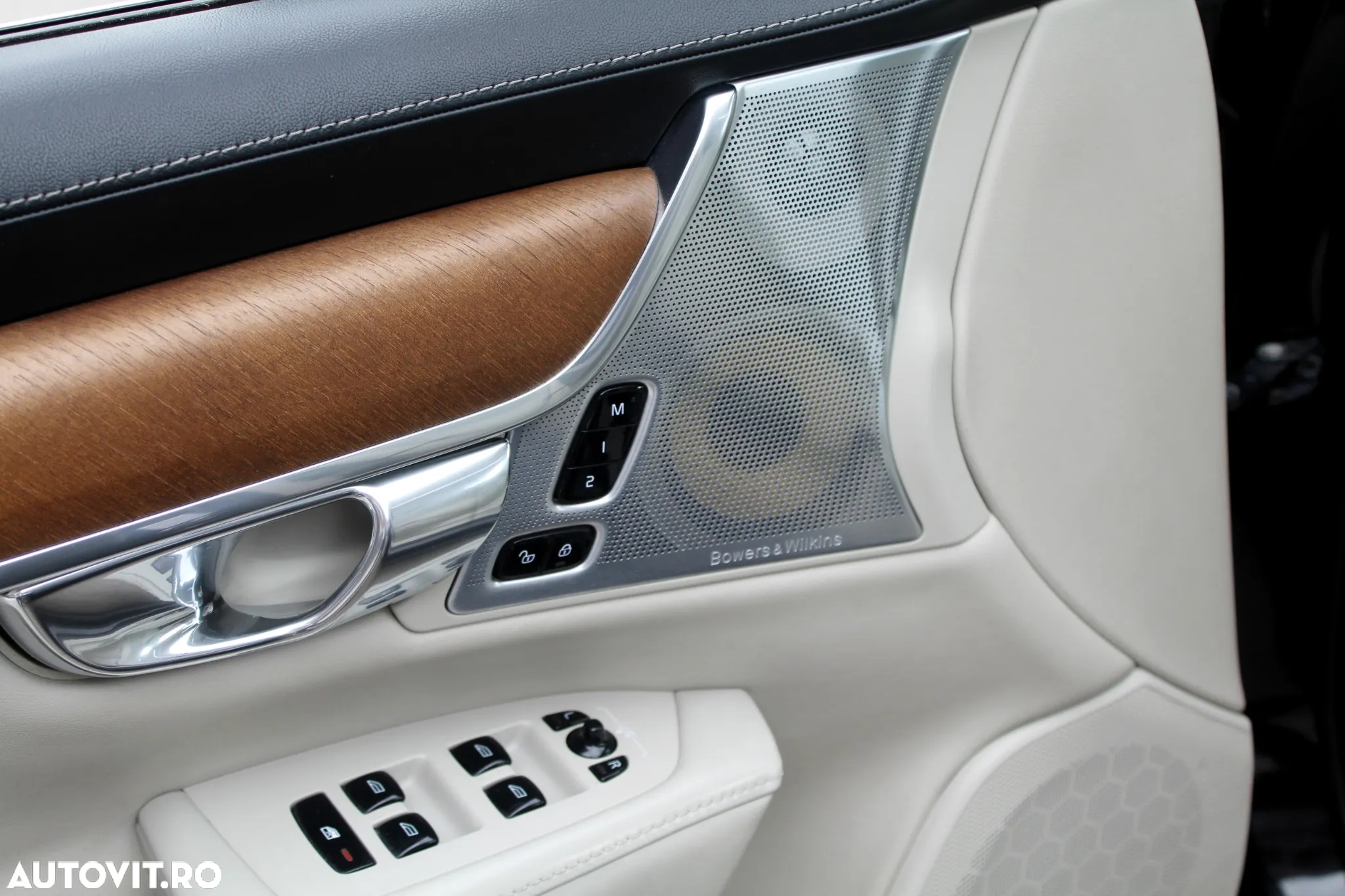 Volvo S90 D5 AWD Geartronic Inscription - 21