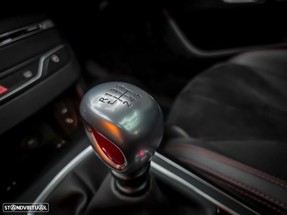 Peugeot 308 GTi by Sport - 40