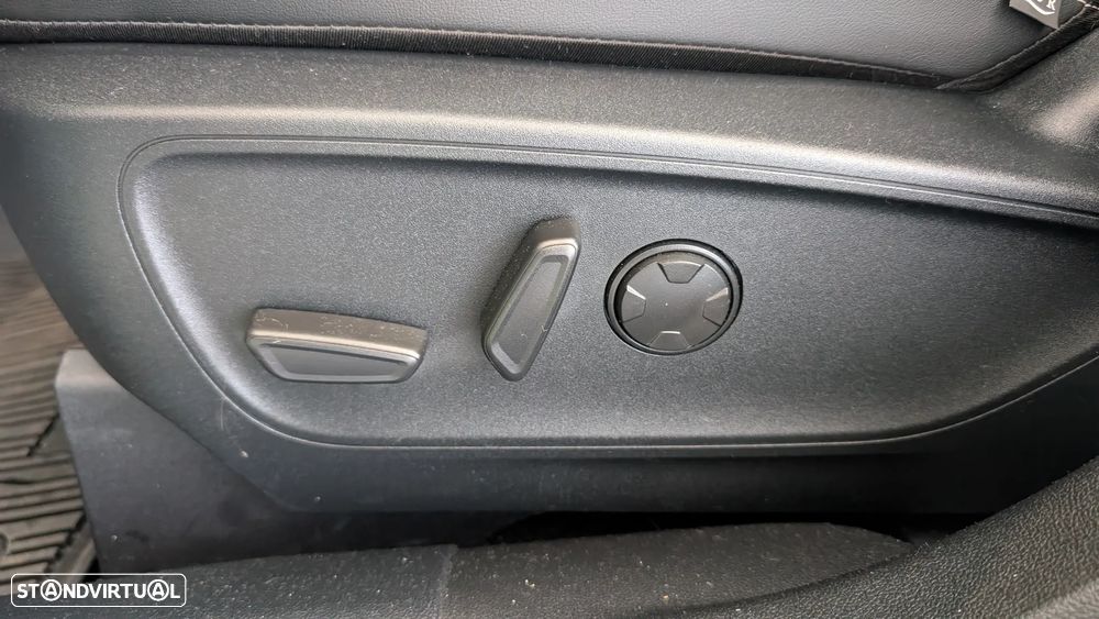 Ford Kuga 2.5 PHEV Active X - 11