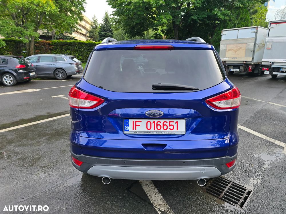 Ford Kuga 2.0 TDCi 4x4 Aut. Titanium - 2