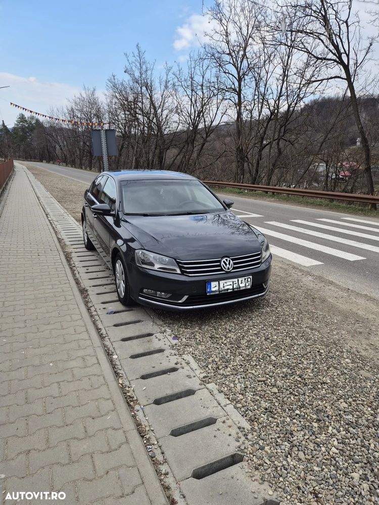 Volkswagen Passat 2.0 TDI Blue TDI Comfortline - 6