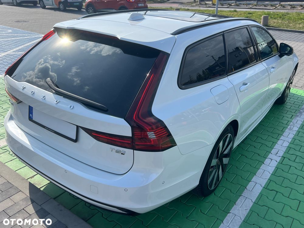 Volvo V90 T8 AWD Plug-In Hybrid Ultimate Dark - 34