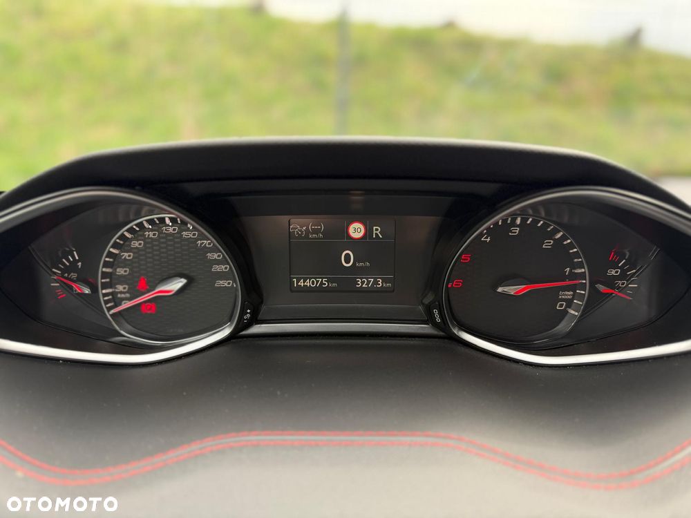 Peugeot 308 BlueHDi 180 EAT6 GT - 25