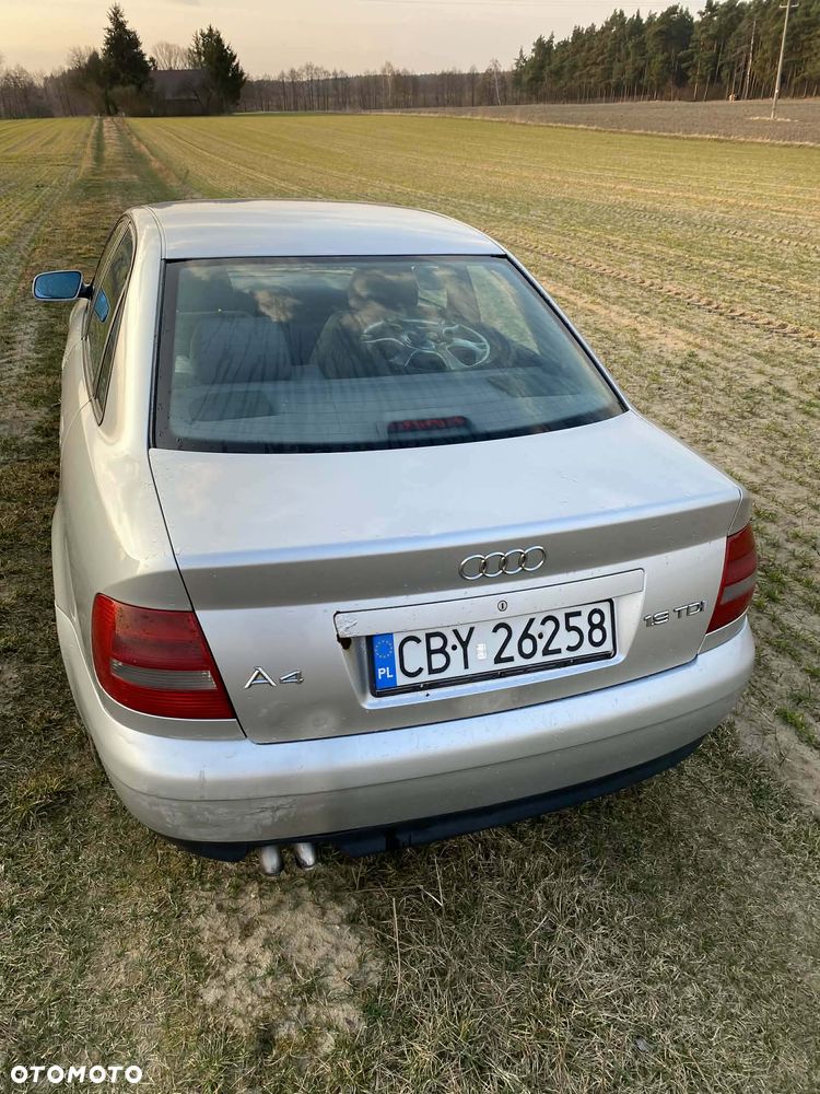 Audi A4 Limousine 1.9 TDI - 8
