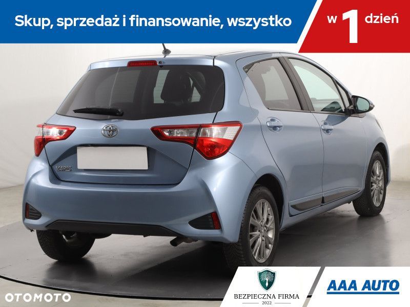 Toyota Yaris - 7