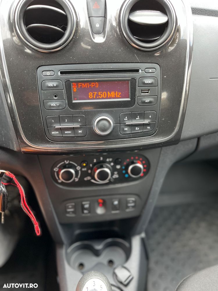 Dacia Logan 0.9 TCe 90 CP Prestige - 16