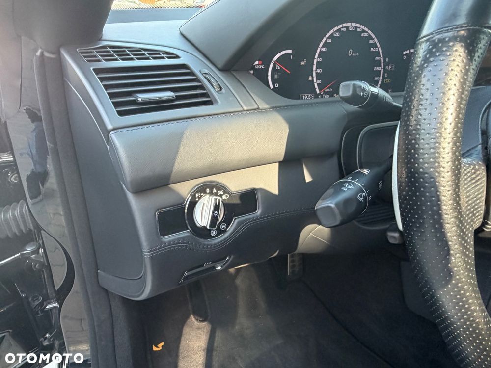 Mercedes-Benz CL 63 AMG 7G-TRONIC - 19
