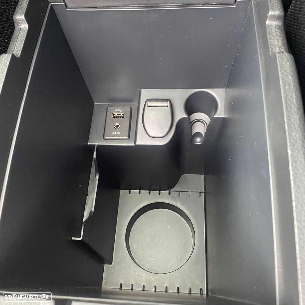 Nissan Qashqai 1.6 dCi N-Connecta Led Xtronic - 46