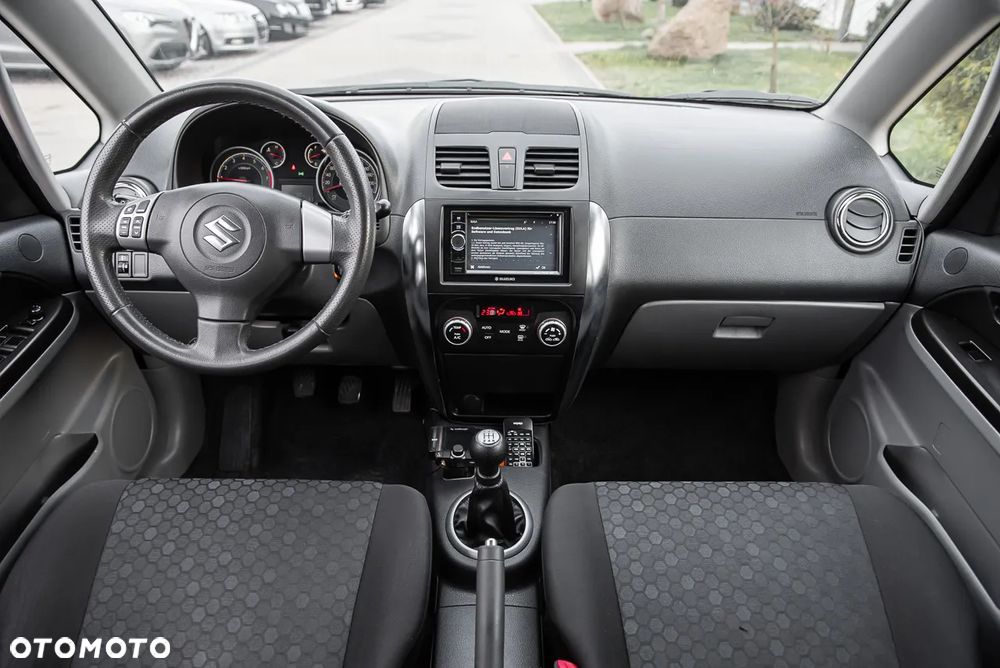 Suzuki SX4 1.6 VVT 4x4 Limited - 6