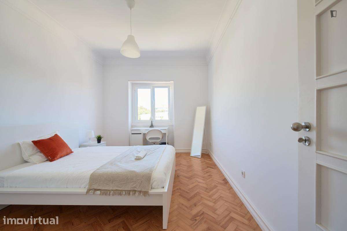 Quarto - localizado em Entrecampos Lisbon - Grande imagem: 4/31