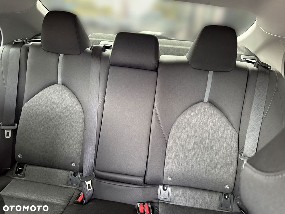 Toyota Camry 2.5 Hybrid Comfort CVT - 16