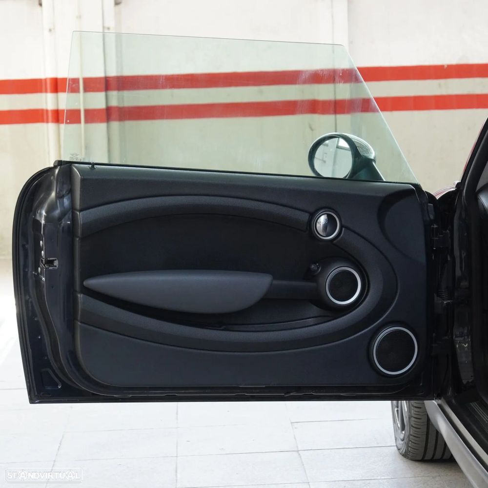 MINI 3 Portas - 26