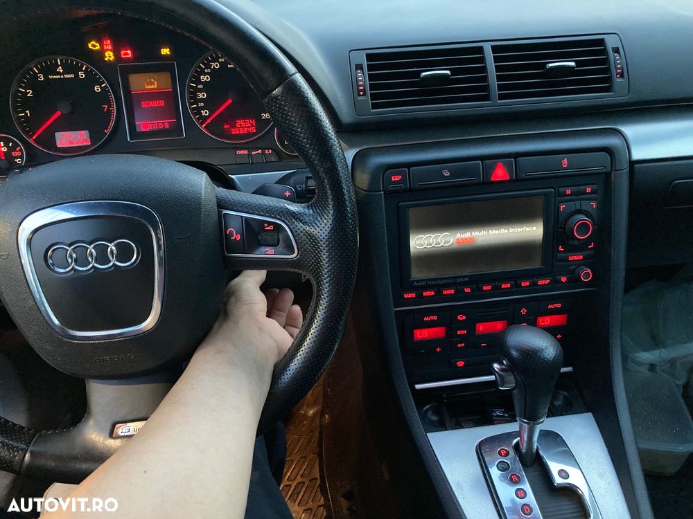 Audi A4 Limuzina 1.8 T Aut - 10