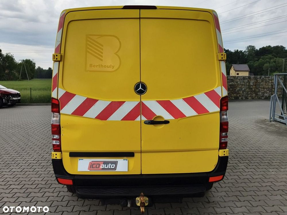 Mercedes-Benz Sprinter - 6
