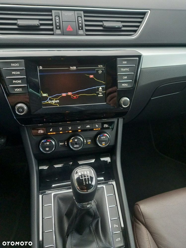 Skoda Superb 1.6 TDI Style - 33