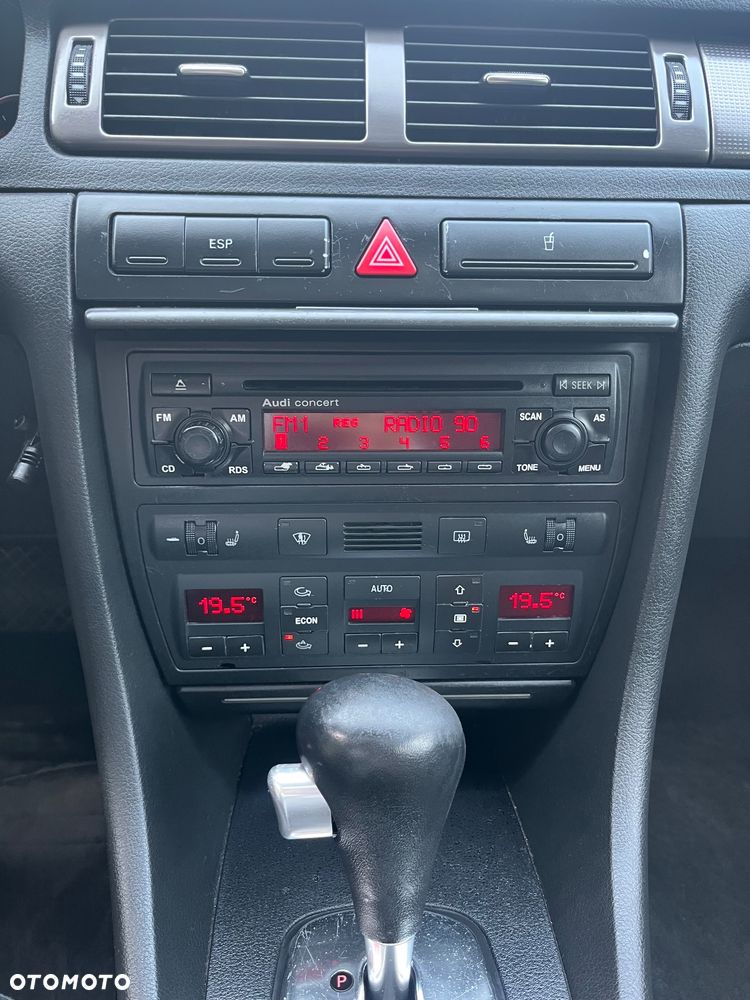 Audi A6 Avant - 25