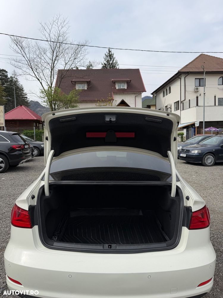 Audi A3 2.0 TDI S tronic - 7