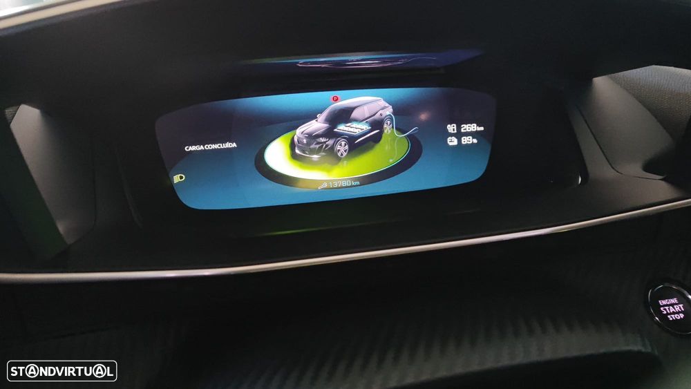 Peugeot e-2008 Allure Pack - 6