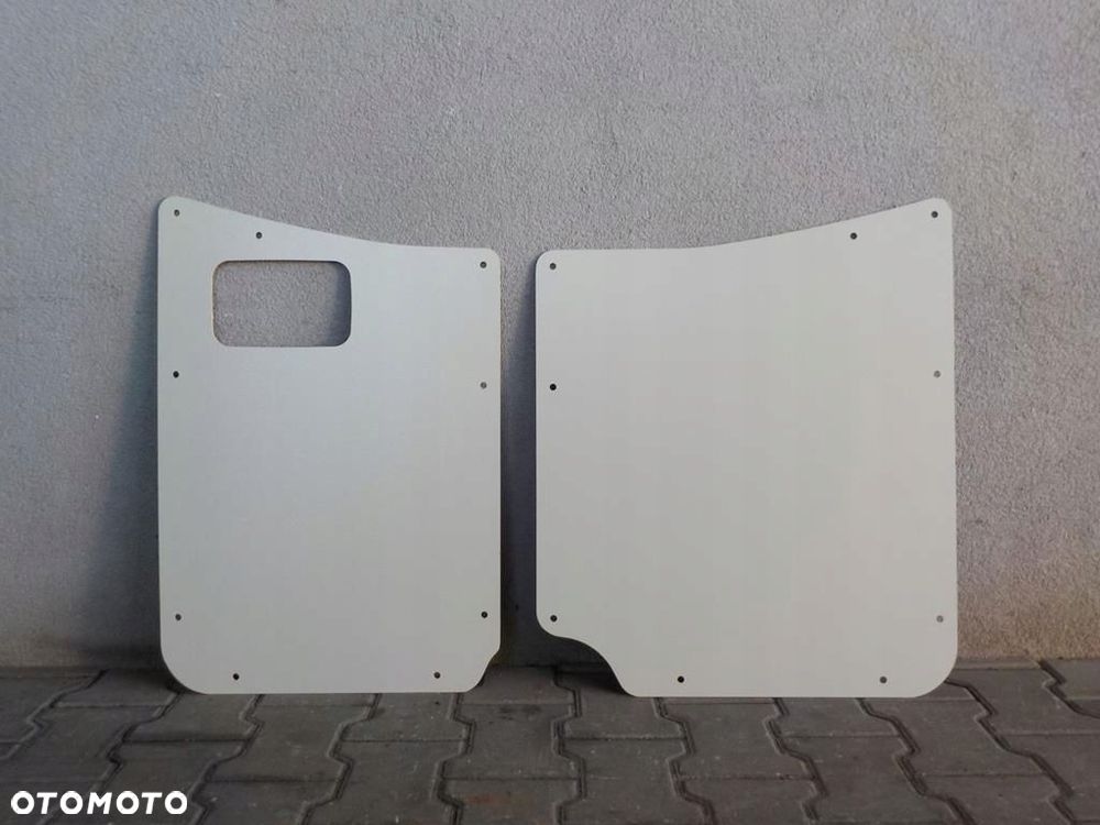CRAFTER TAPICERKA PILŚNIA DYKTA DRZWI TYLNYCH LP - 1
