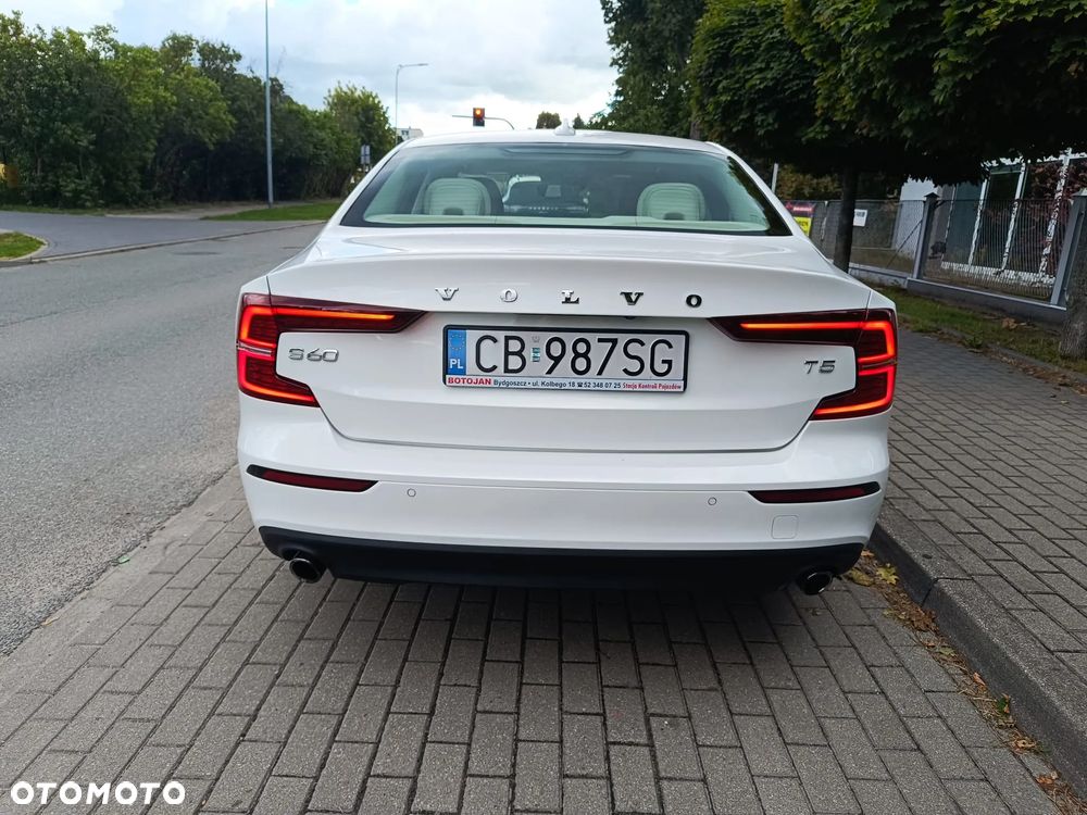 Volvo S60 - 11