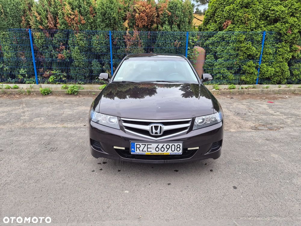 Honda Accord 2.0 Comfort - 1