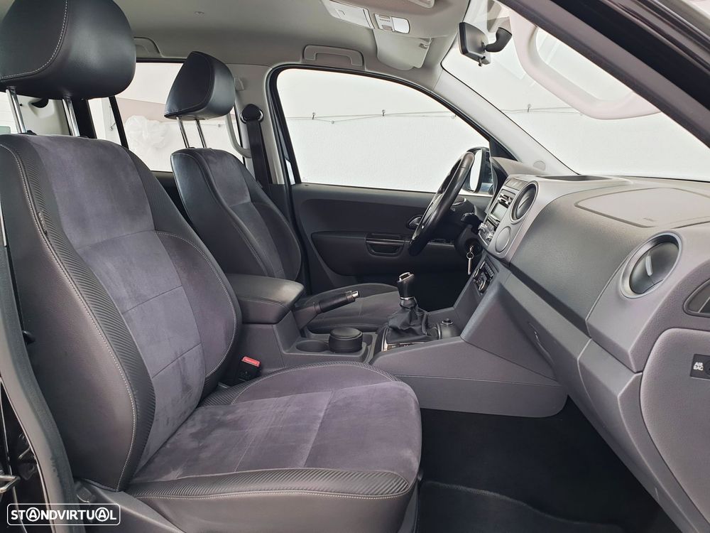 VW Amarok 2.0 TDi CD High.CM 4Motion - 27