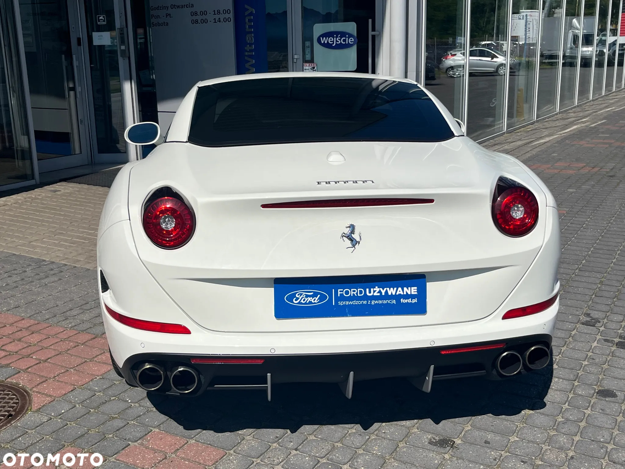Ferrari California - 7