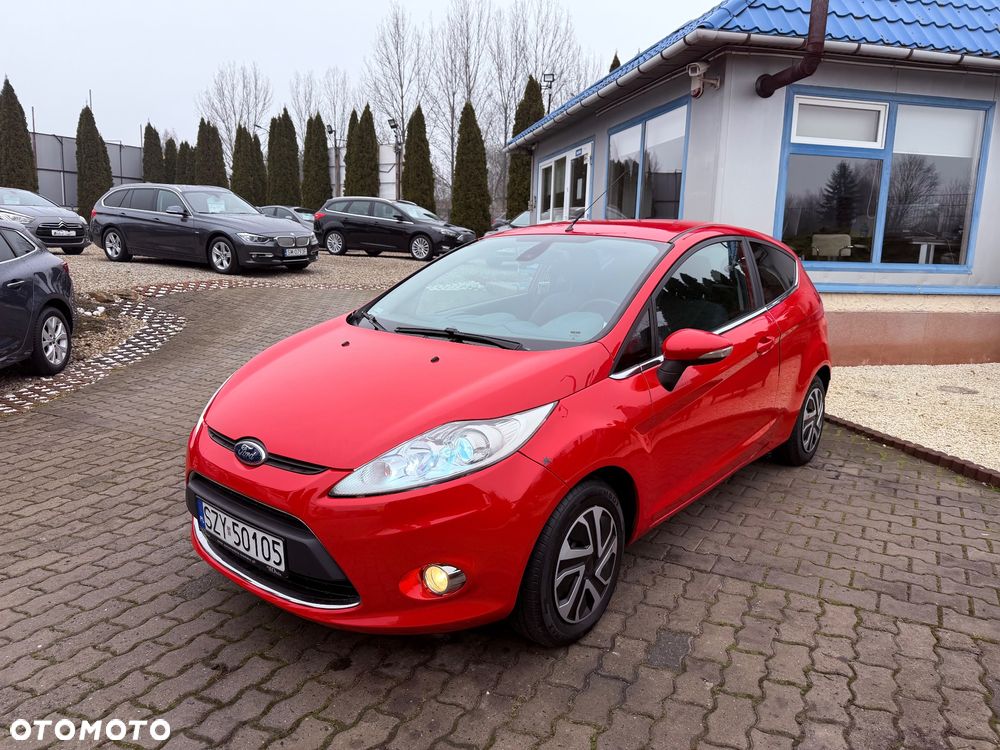 Ford Fiesta 1.6 TDCi DPF Sport - 1
