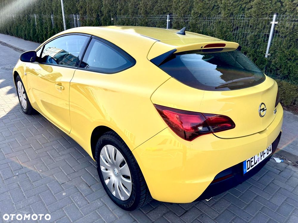 Opel Astra - 2