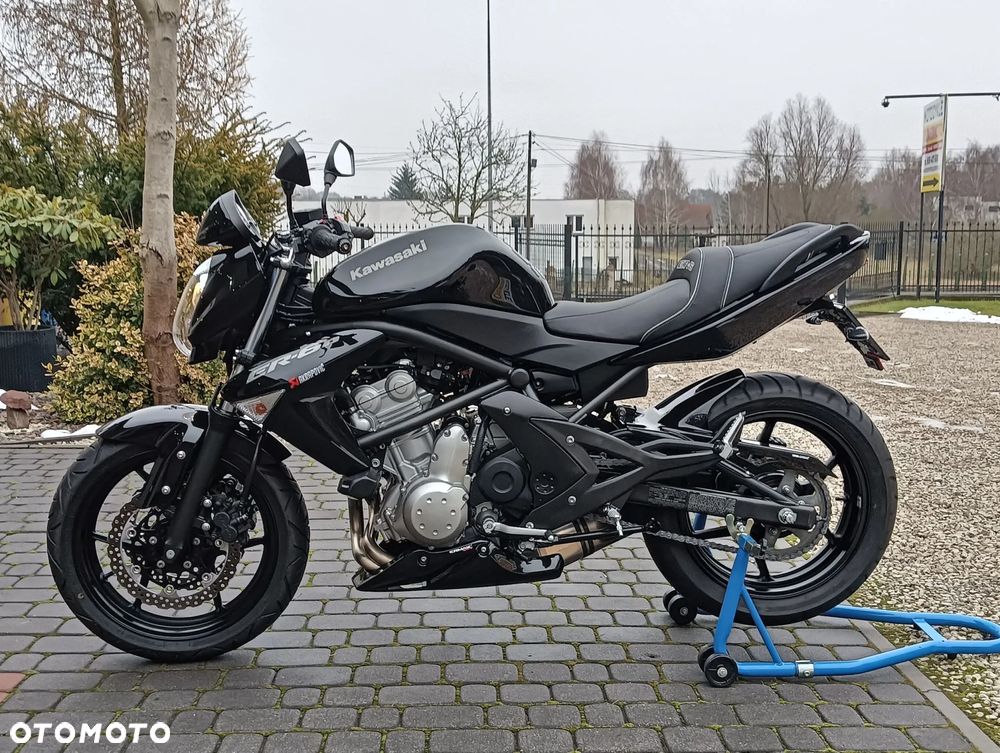 Kawasaki ER - 15